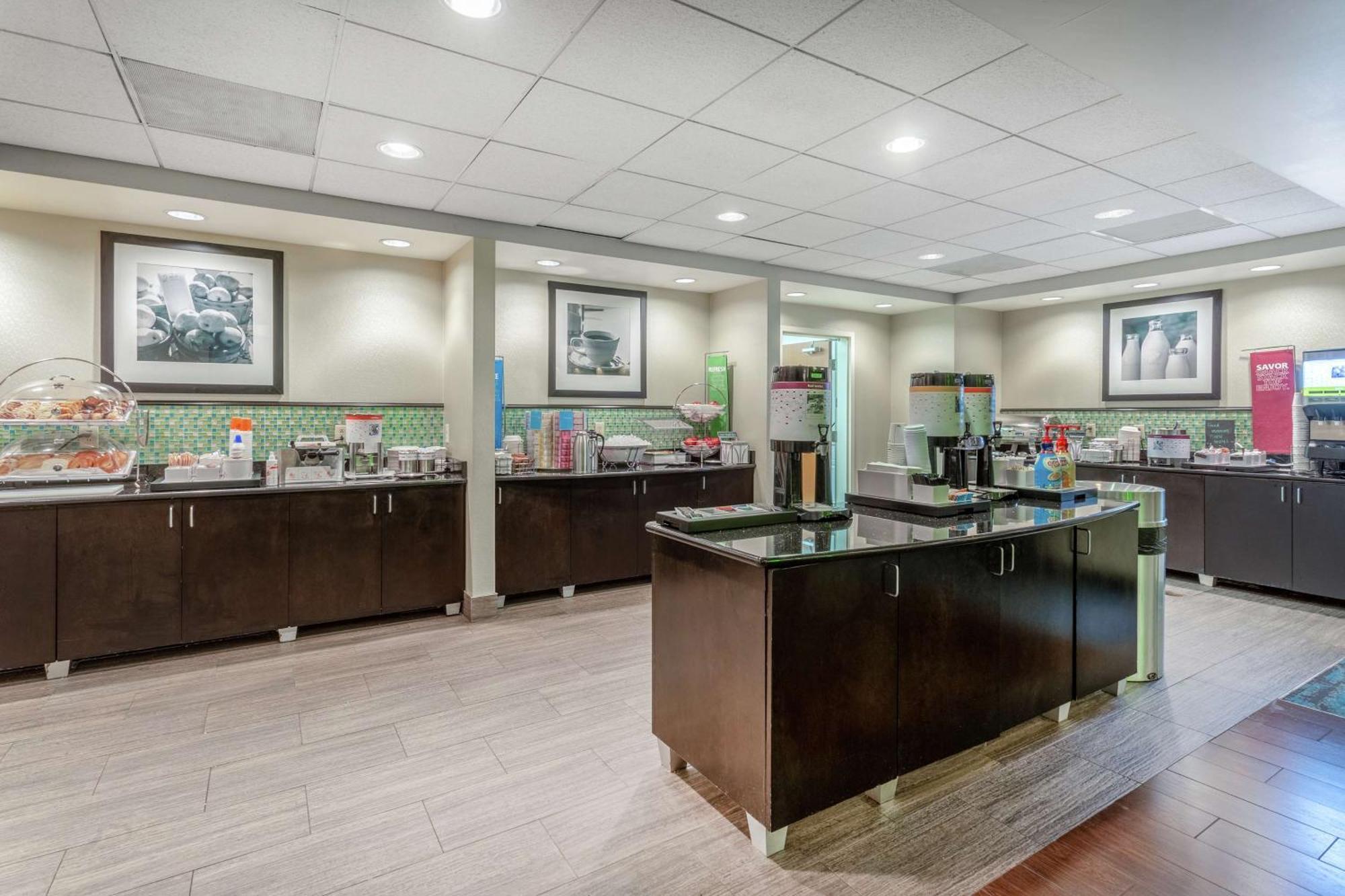 Hampton Inn Richmond - South Exteriör bild